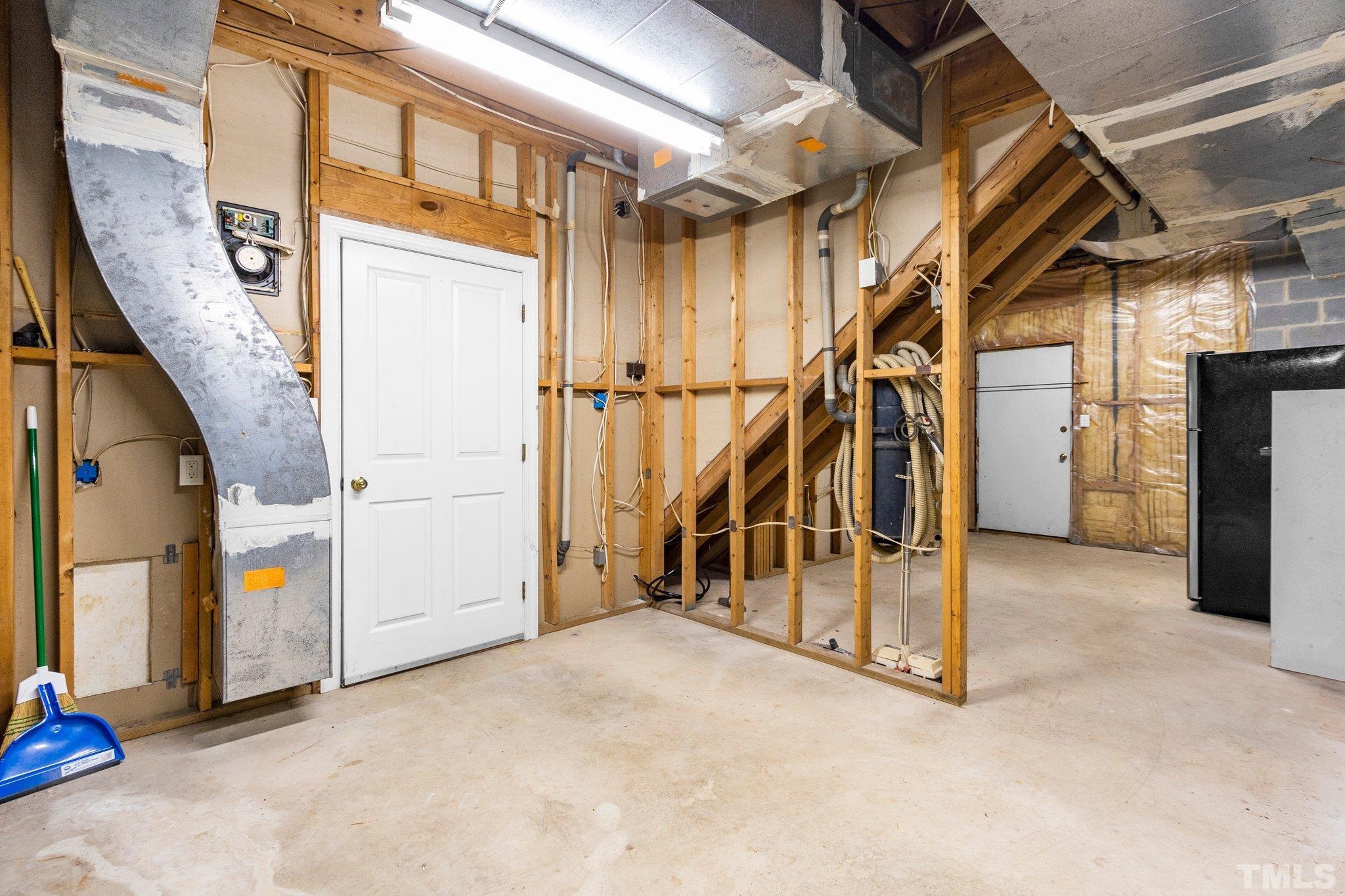 3518 Ridge Road Durham, NC 27705 - Photo 39 of 47 Gallery Image 39
