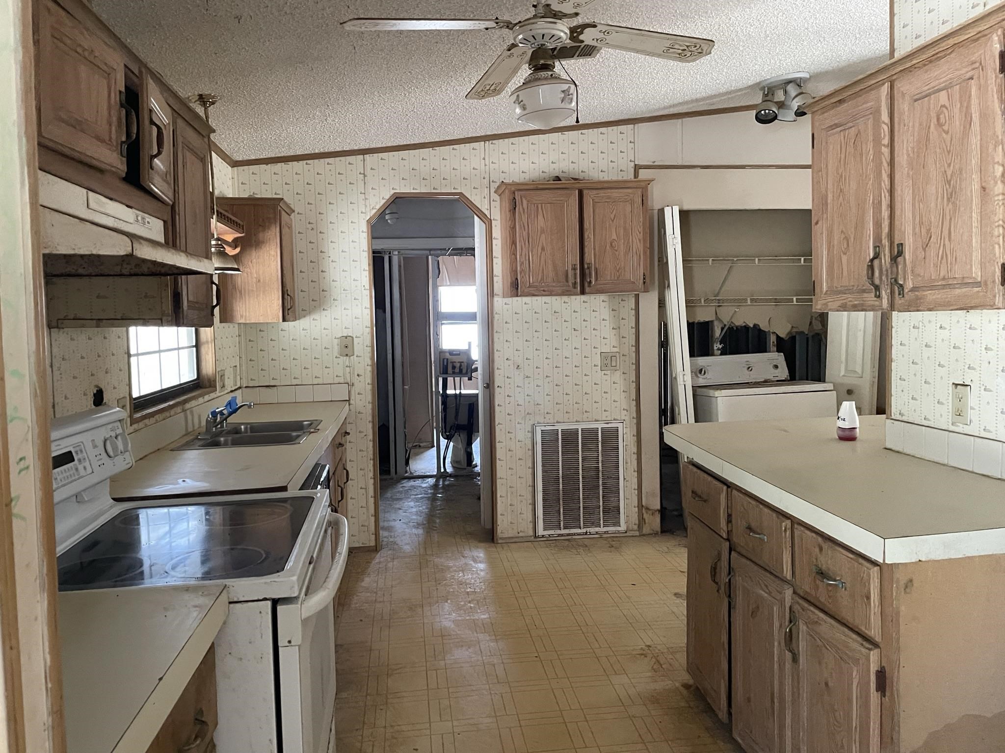 13637 North Meridian Road Tallahassee, FL 32312 - Photo 7 of 25 Gallery Image 7
