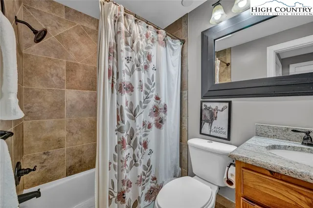 $499,000 | 1559 Sugar Mountain Drive, Unit 23, Sugar Mountain, NC 28604