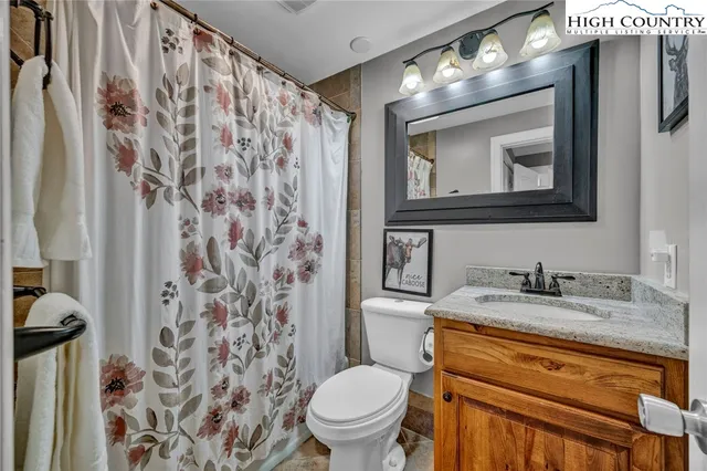 $499,000 | 1559 Sugar Mountain Drive, Unit 23, Sugar Mountain, NC 28604