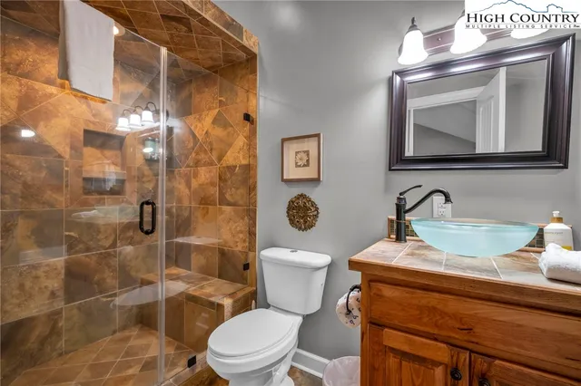 $499,000 | 1559 Sugar Mountain Drive, Unit 23, Sugar Mountain, NC 28604