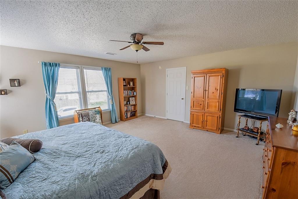 8084 South Midsummer Boulevard Pendleton, IN 46064 - Photo 14 of 32 Gallery Image 14