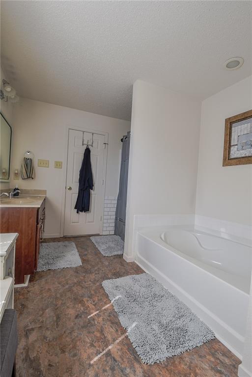 8084 South Midsummer Boulevard Pendleton, IN 46064 - Photo 18 of 32 Gallery Image 18