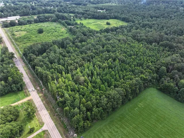 $220,000 | Undisclosed Address, Loranger, LA 70446