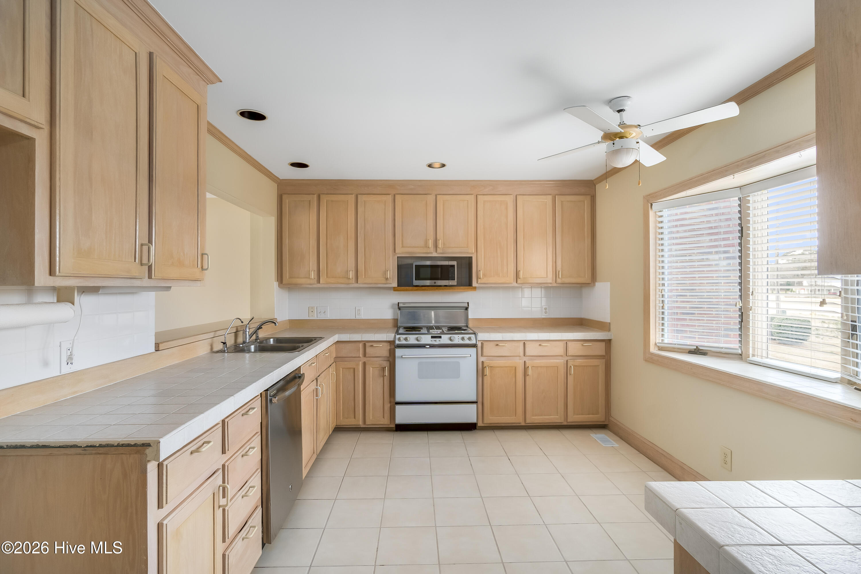 2 Old Fish Hatchery Road, Unit 2 Edenton, NC 27932 - Photo 12 of 28 13