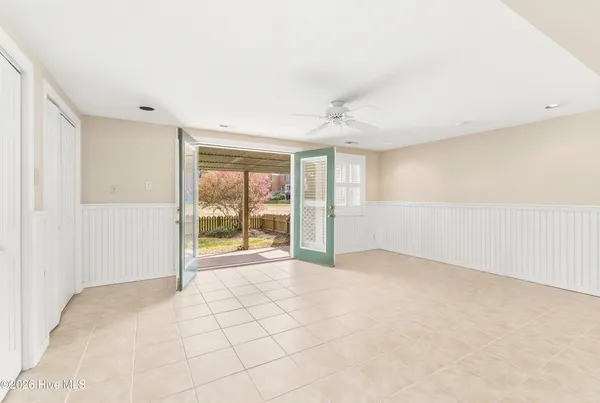 $329,000 | 2 Old Fish Hatchery Road, Unit 2, Edenton, NC 27932