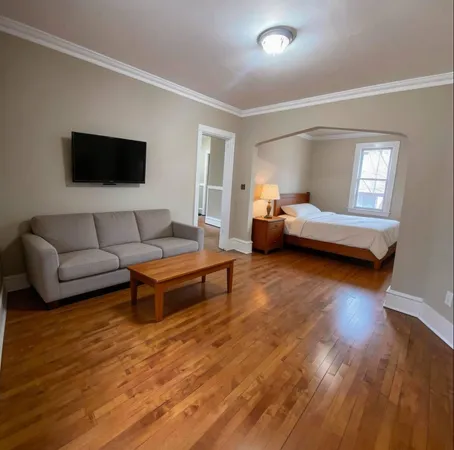 $399,900 | 909 Northeast 27th Avenue, Minneapolis, MN 55418