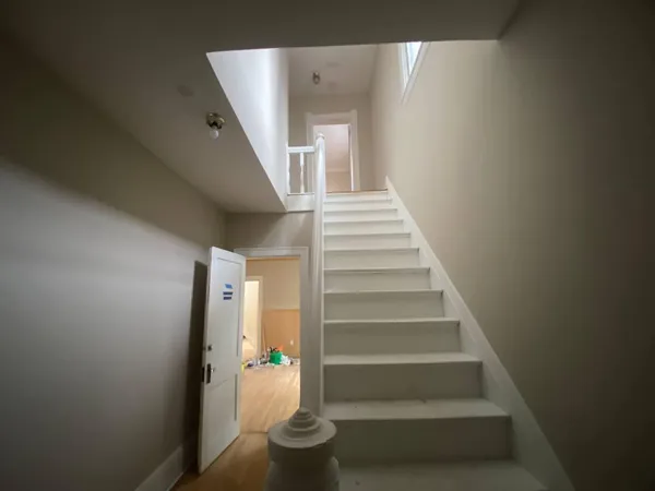 $399,900 | 909 Northeast 27th Avenue, Minneapolis, MN 55418