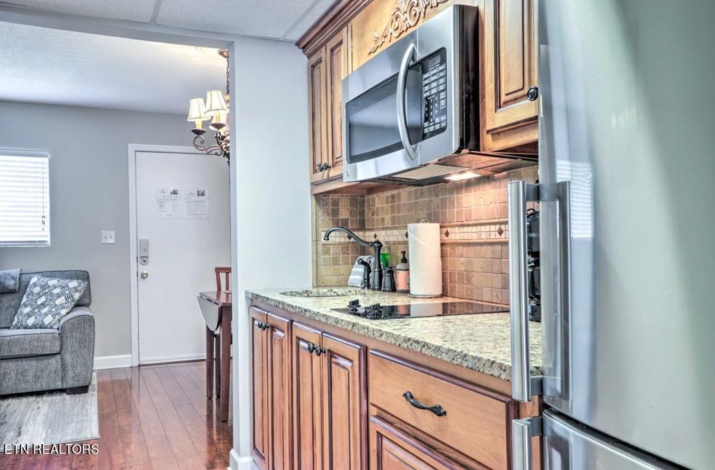 685 River Road, Unit 302 Gatlinburg, TN 37738 - Photo 12 of 32 Gallery Image 12