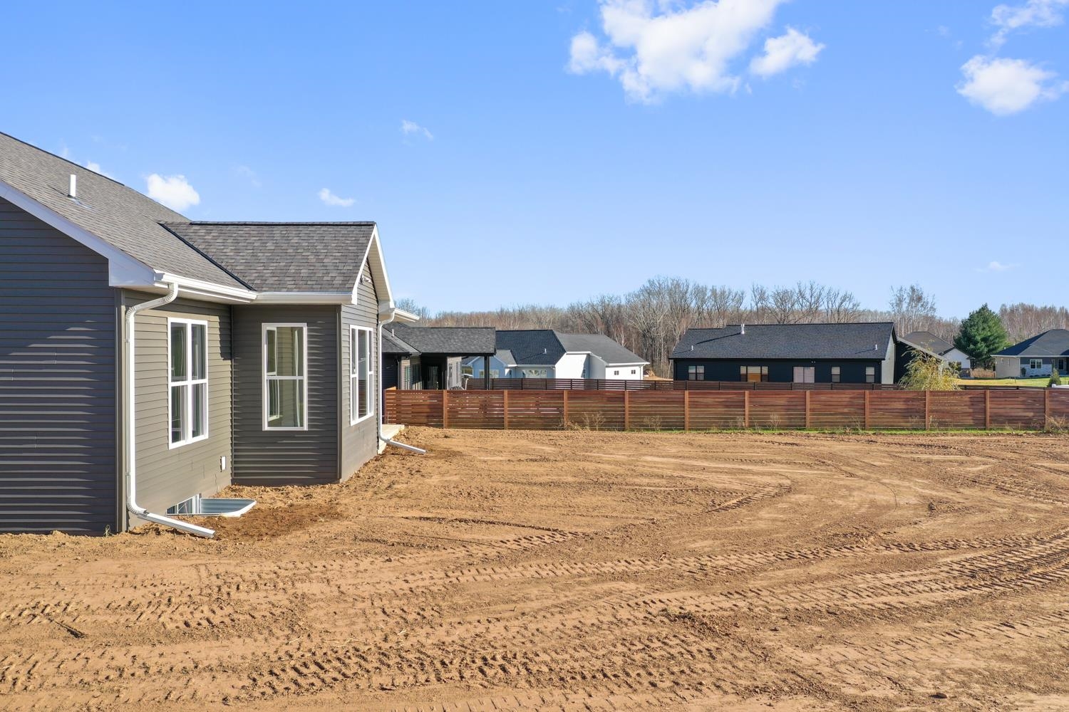 2658 Chambers Crossing Green Bay, WI 54313 - Photo 30 of 44