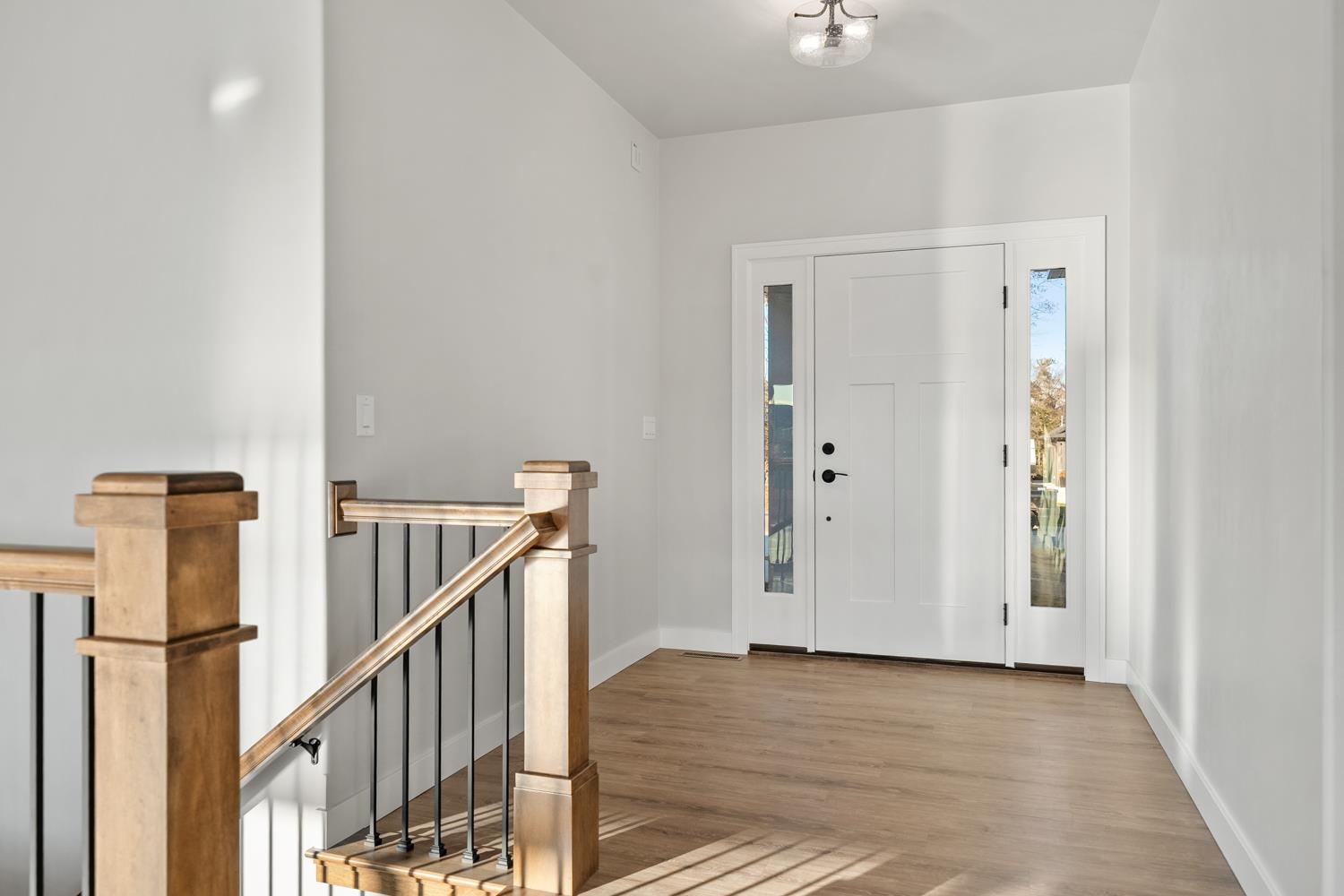 2658 Chambers Crossing Green Bay, WI 54313 - Photo 4 of 44