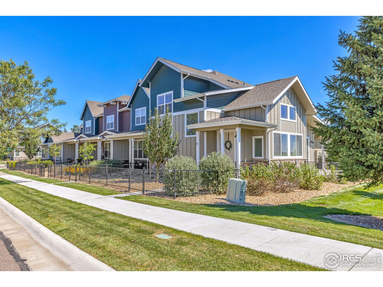 744 Wagon Trail Road, Unit 5 Fort Collins, CO 80524 - Photo 3 of 40 Gallery Image 3