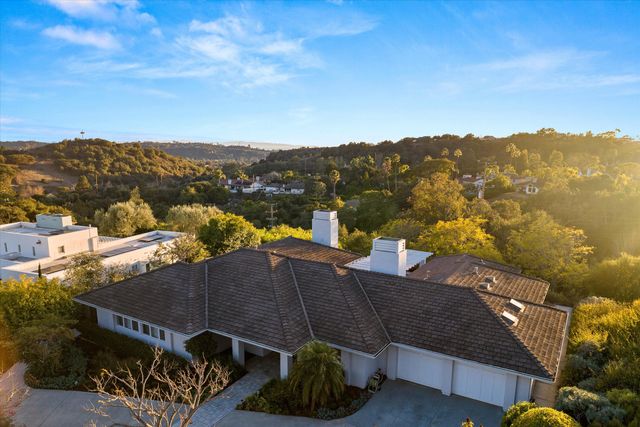 $2,945,000 | 999 Camino Del Retiro, Santa Barbara, CA 93110