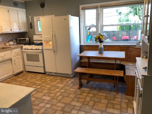 528 Harding Avenue Reading, PA 19607 - Photo 12 of 27