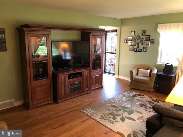 528 Harding Avenue Reading, PA 19607 - Photo 14 of 27
