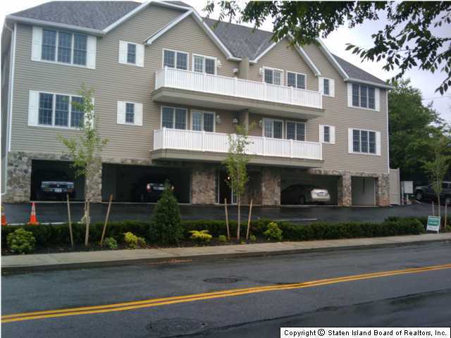 4654 Amboy Road, Unit 1 Staten Island, NY 10312 - Photo 1 of 3 Primary Photo