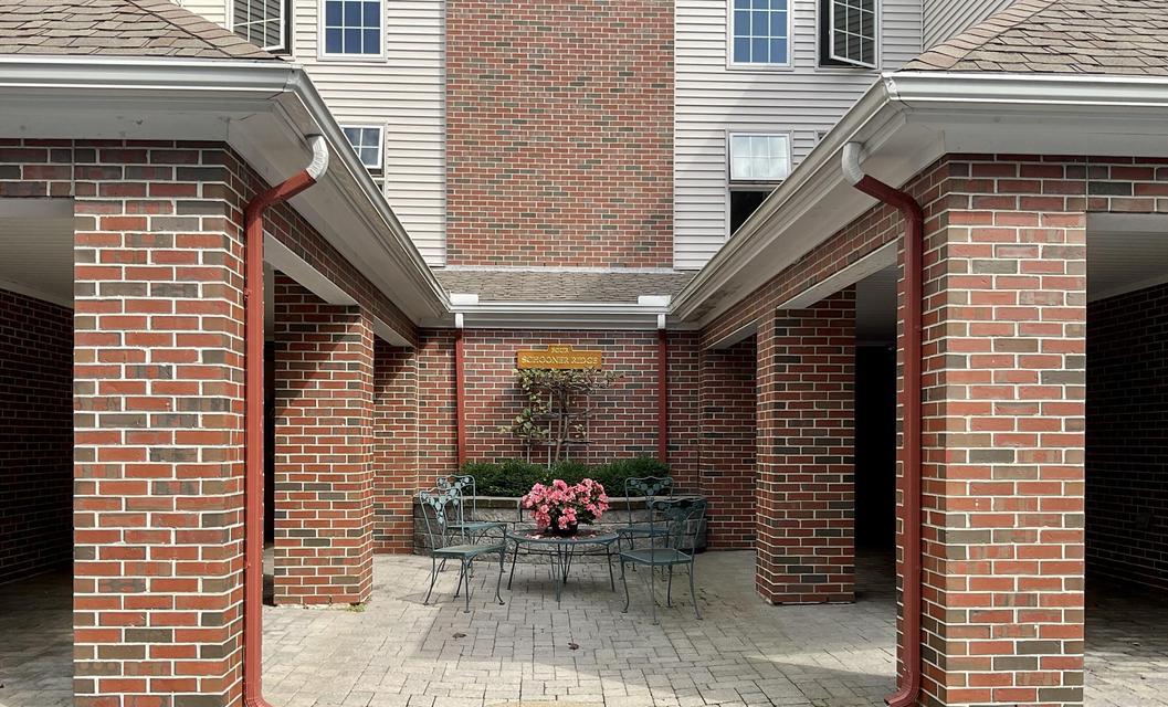 4 Schooner Ridge Road, Unit 1 Bath, ME 04530 - Photo 2 of 34 20220908195457248831000000-o