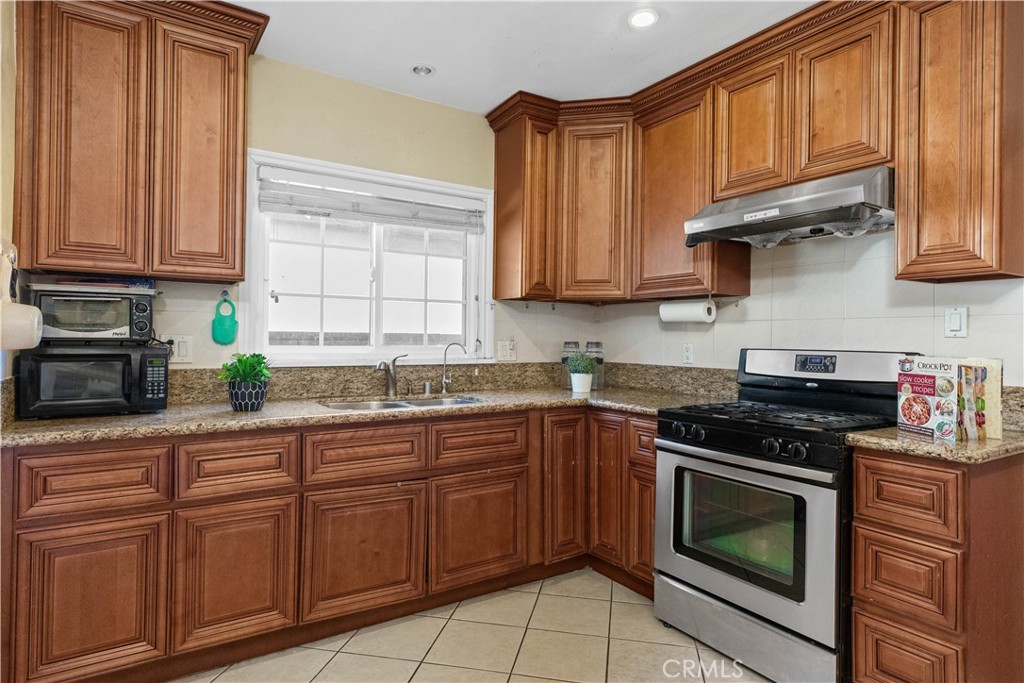 2245 Fernleaf Street Los Angeles, CA 90031 - Photo 22 of 37