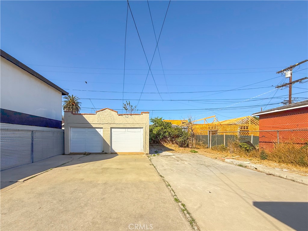 2245 Fernleaf Street Los Angeles, CA 90031 - Photo 34 of 37