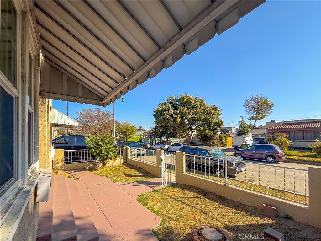 2245 Fernleaf Street Los Angeles, CA 90031 - Photo 35 of 37