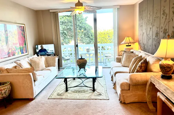 $3,000 | 2840 South Ocean Boulevard, Unit 2210, Palm Beach, FL 33480