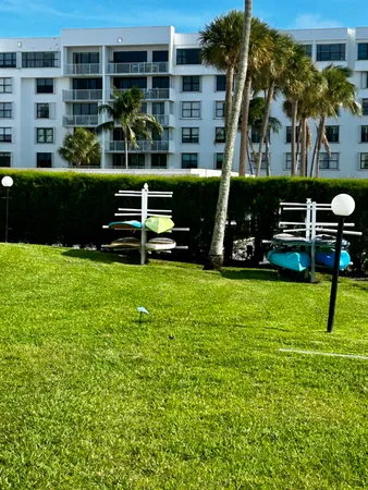 $3,000 | 2840 South Ocean Boulevard, Unit 2210, Palm Beach, FL 33480