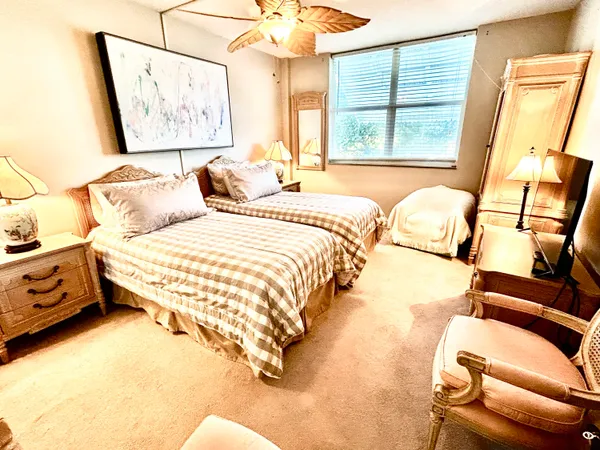 $3,000 | 2840 South Ocean Boulevard, Unit 2210, Palm Beach, FL 33480