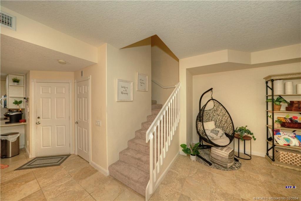 3073 East Community Drive Jupiter, FL 33458 - Photo 9 of 85 a view of a room with gym equipment