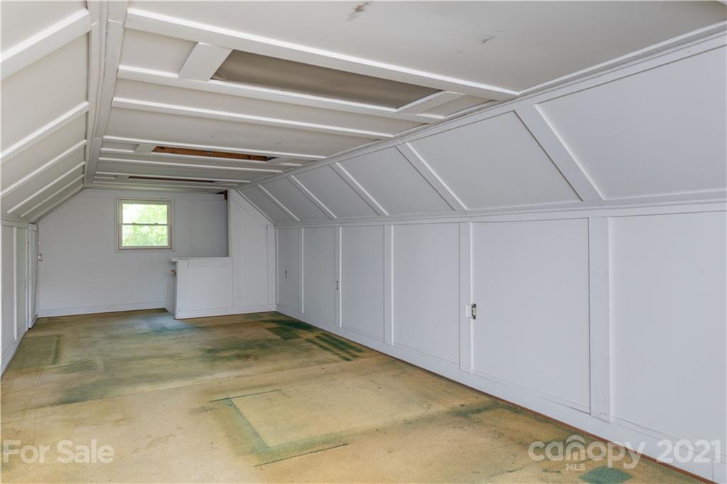 11 Friendfield Court Fort Mill, SC 29715 - Photo 29 of 32 a view of an empty room