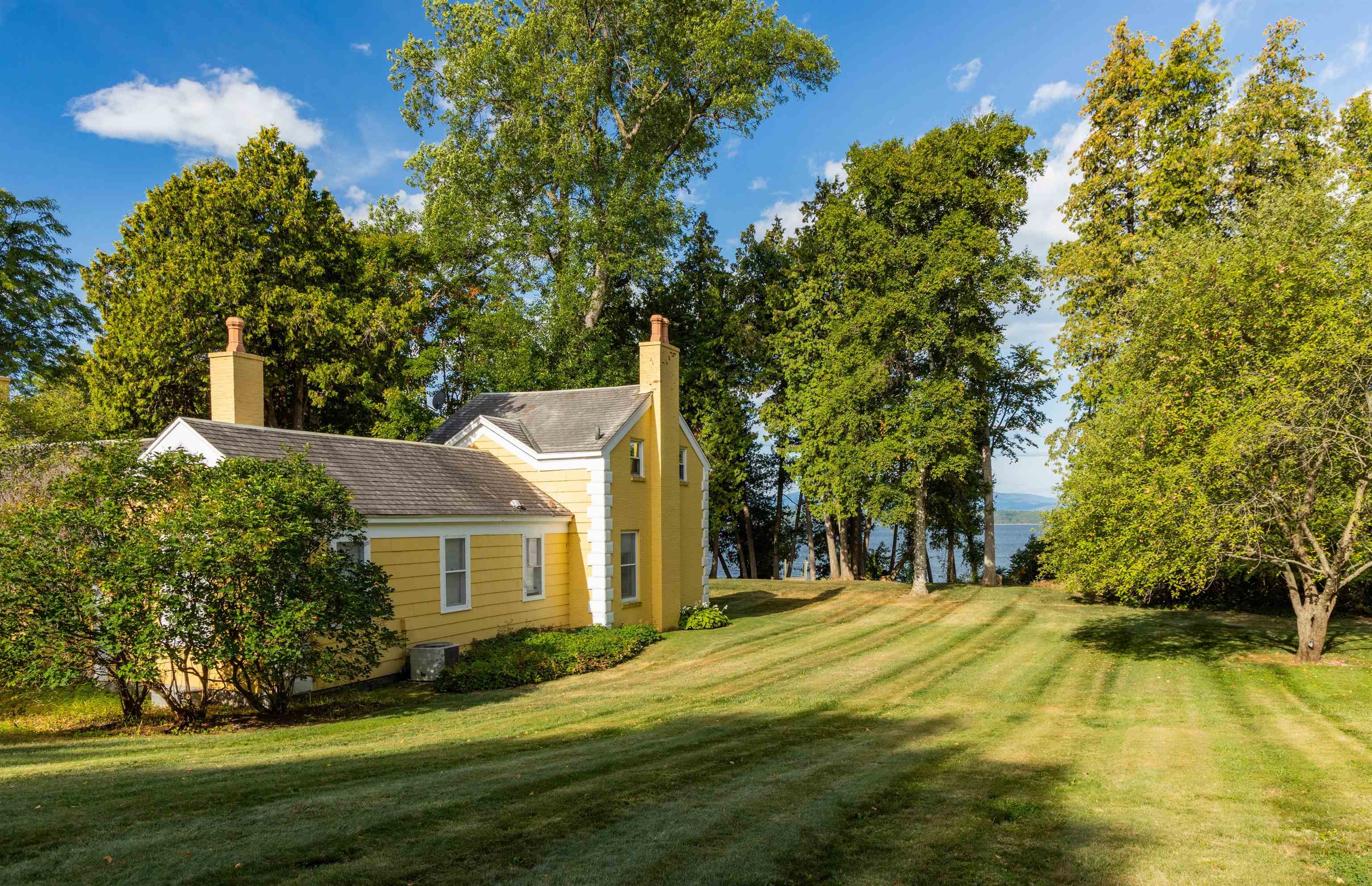 955 Whalley Road Charlotte, VT 05445 - Photo 16 of 51