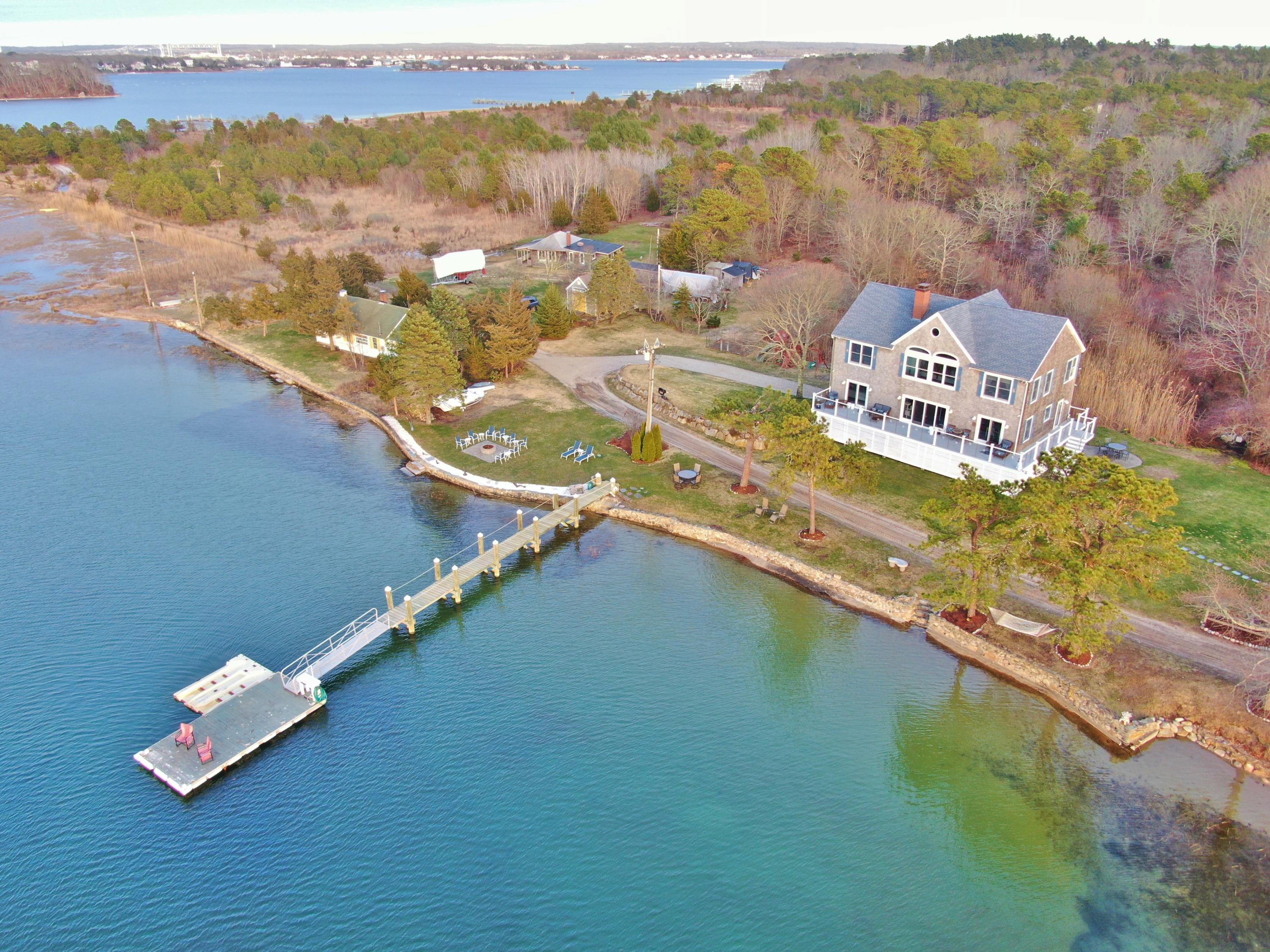 26 Lydias Island Road Wareham, MA 02571 - Photo 4 of 44 3