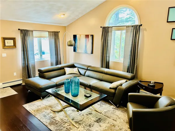 $479,900 | 11 College Hill Road, Unit 5B, Warwick, RI 02886
