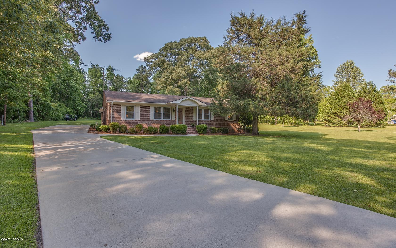370 Justice-Flynn Road Riegelwood, NC 28456 - Photo 2 of 21 02