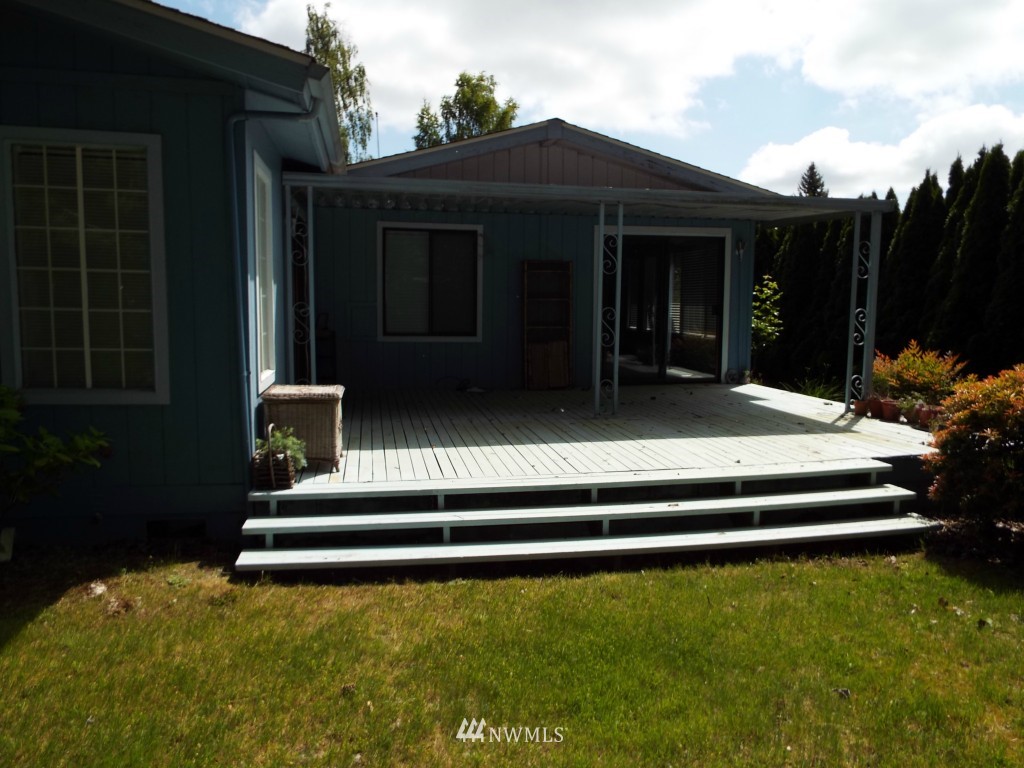 23622 North Lake Circle Bothell, WA 98021 - Photo 20 of 21