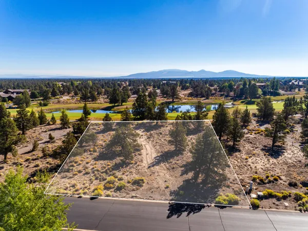 $194,000 | 66385 Pronghorn Estates, Unit LOT 261, Bend, OR 97701