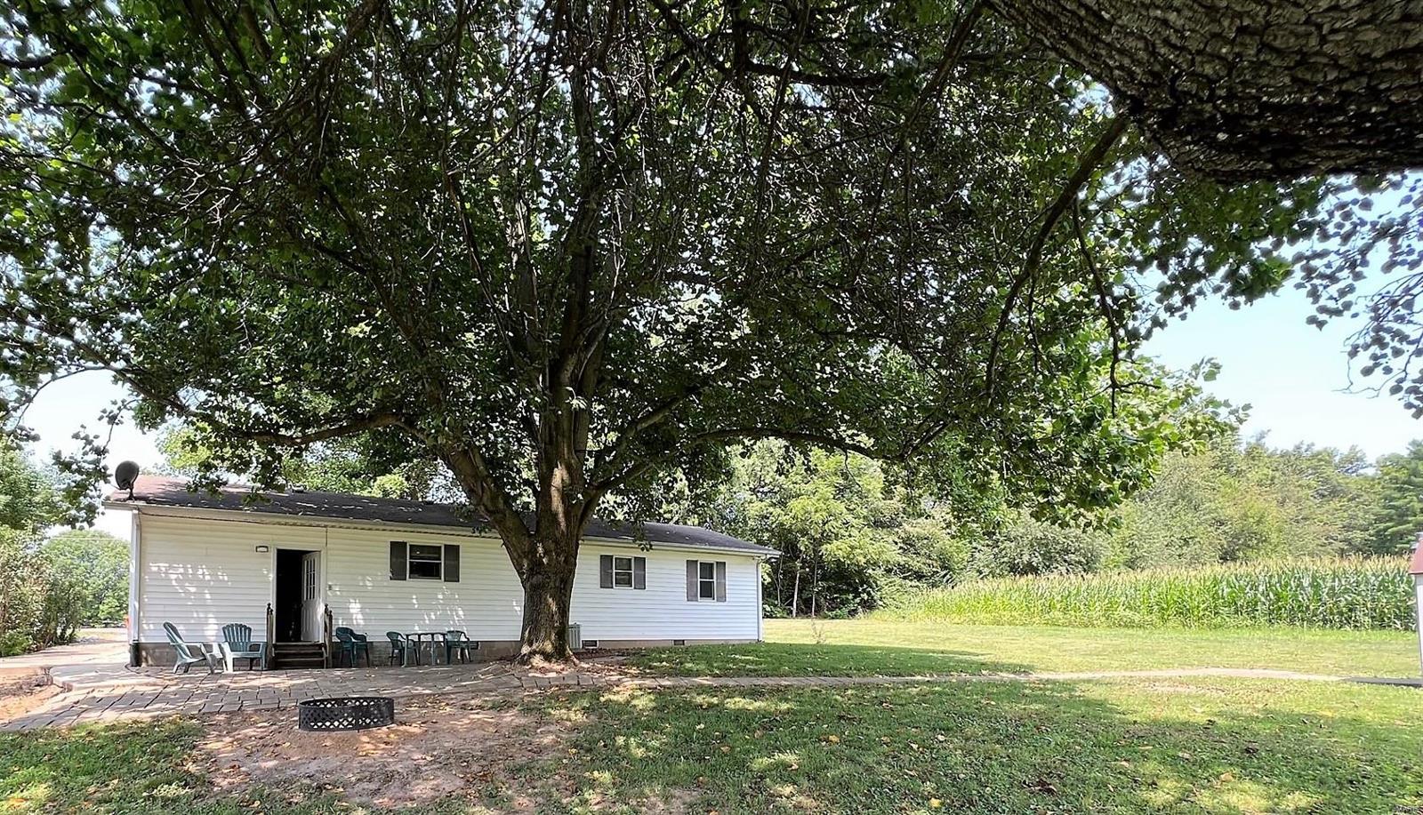 512 Walker Street Vandalia, IL 62471 - Photo 15 of 16