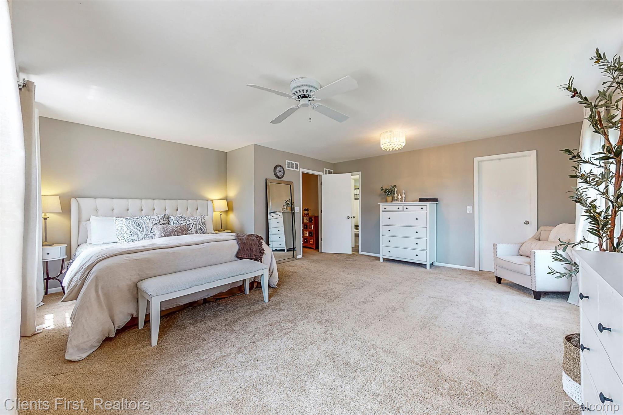 43130 Applewood Road Canton, MI 48188 - Photo 19 of 40 Gallery Image 19