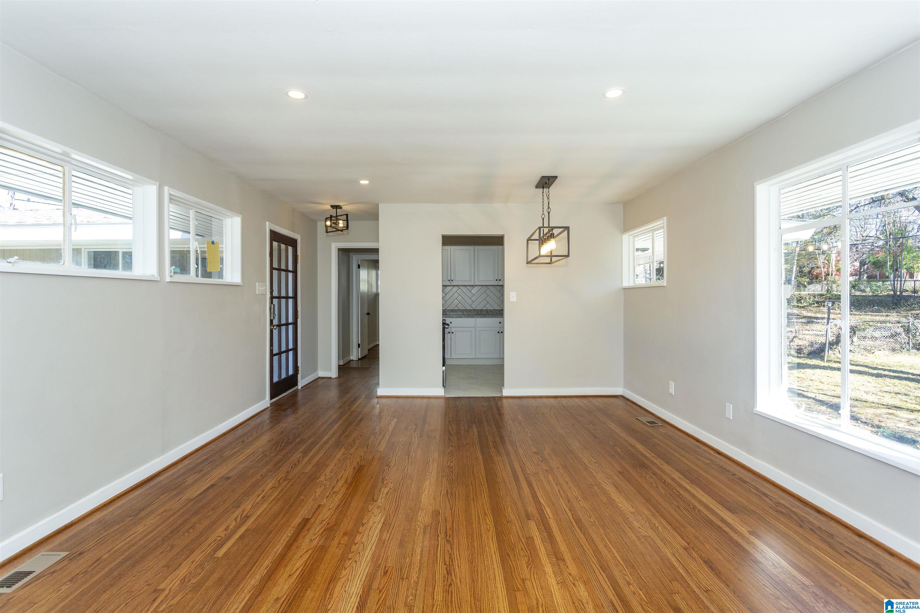 4921 Montevallo Road Birmingham, AL 35210 - Photo 11 of 32