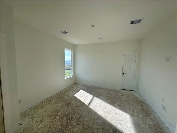 $633,325 | 485 Lone Ranger Drive, Montgomery, TX 77316