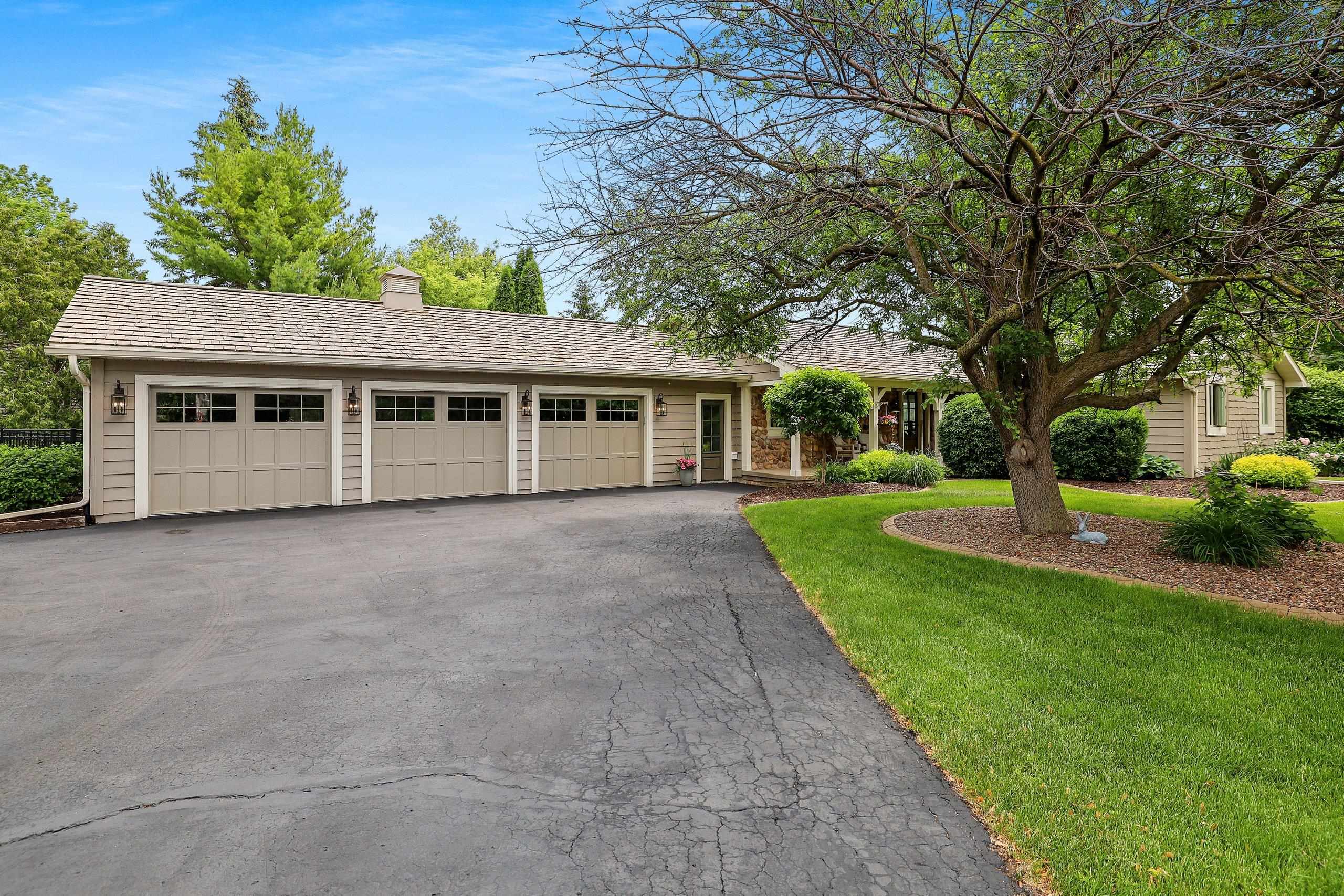 2281 Lost Dauphin Road De Pere, WI 54115 - Photo 52 of 55