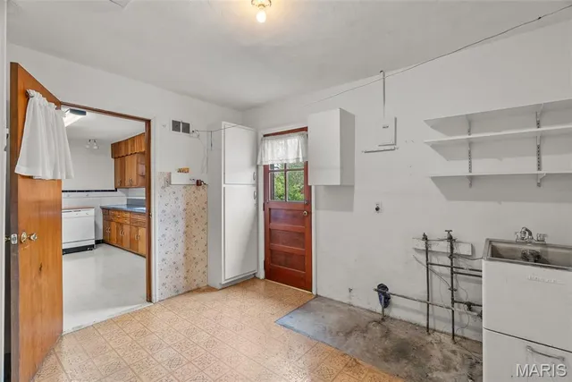 $199,000 | 7127 Bancroft Avenue, St. Louis, MO 63109