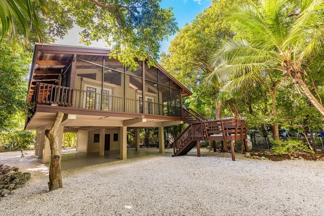 $899,000 | 20 Park Road, Islamorada, FL 33036