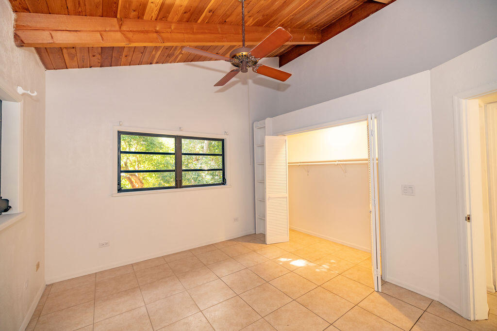 20 Park Road Islamorada, FL 33036 - Photo 14 of 37 a view of an empty room with a window