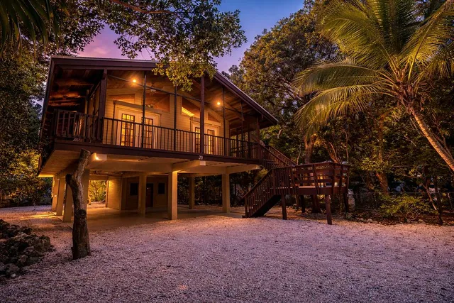 $899,000 | 20 Park Road, Islamorada, FL 33036