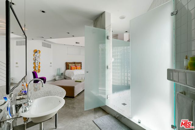 $8,888,000 | 24341 Bridle Trail Road, Hidden Hills, CA 91302