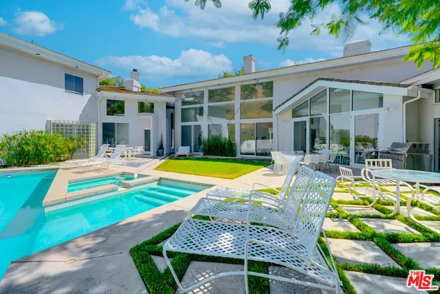 $9,550,000 | 24341 Bridle Trail Road, Hidden Hills, CA 91302