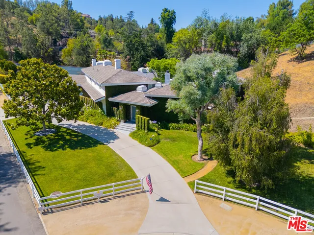 $9,550,000 | 24341 Bridle Trail Road, Hidden Hills, CA 91302