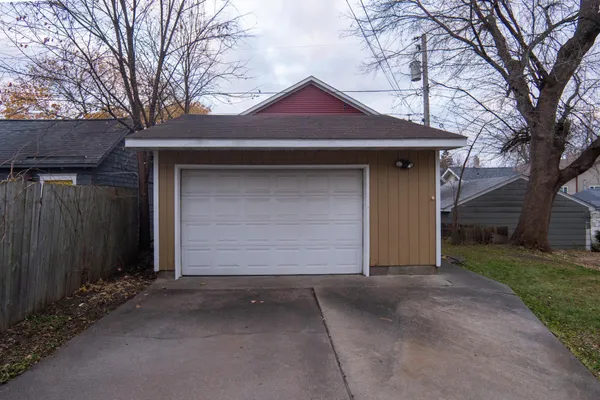 $269,900 | 38 Winona Street West, St. Paul, MN 55107