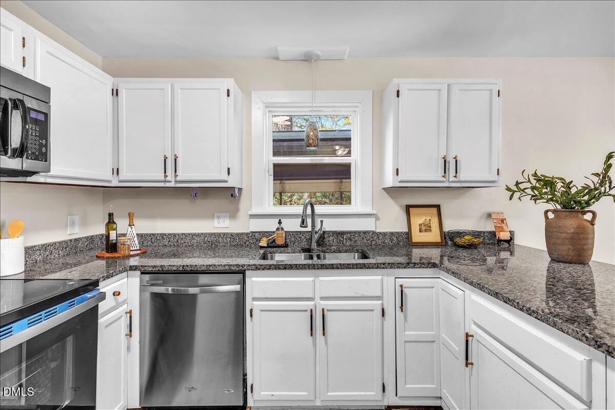 7904 Nugget Lane Raleigh, NC 27615 - Photo 20 of 69 35-Final 7904 Nugget Ln Raleigh-RJREM -9