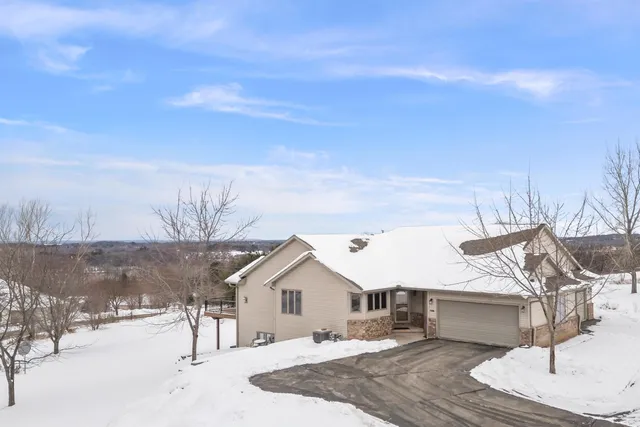 $375,000 | N8594 Old State Road 49, Berlin, WI 54923